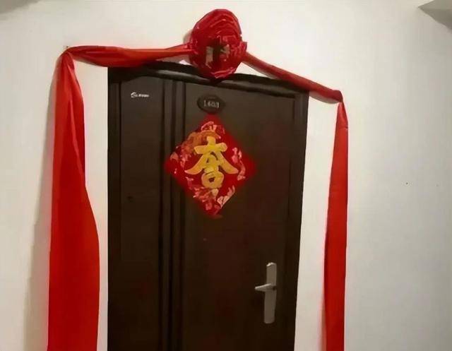 “死不起”成為現(xiàn)實(shí)！高價(jià)墓地市場(chǎng)冷清<strong></p>
<p>墓地</strong>，逝者也被“消費(fèi)降級(jí)”？:墓地